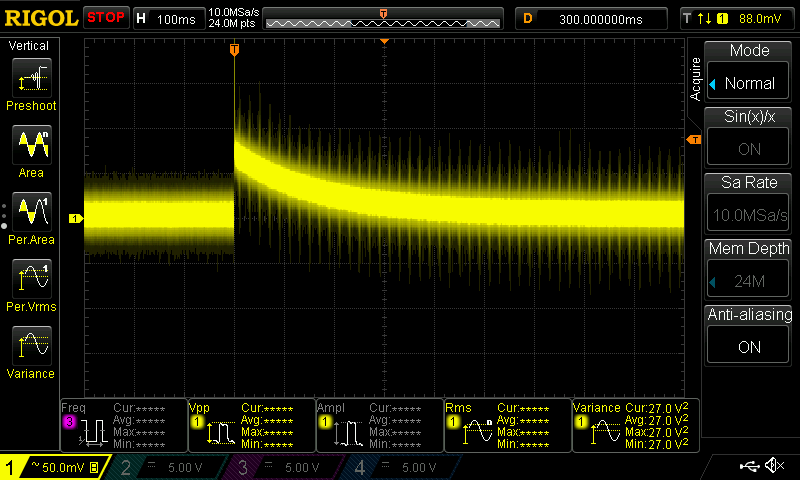 Transient response of the LPD422FM connected to the ZPB30A1 - 20V/1A -> 0A